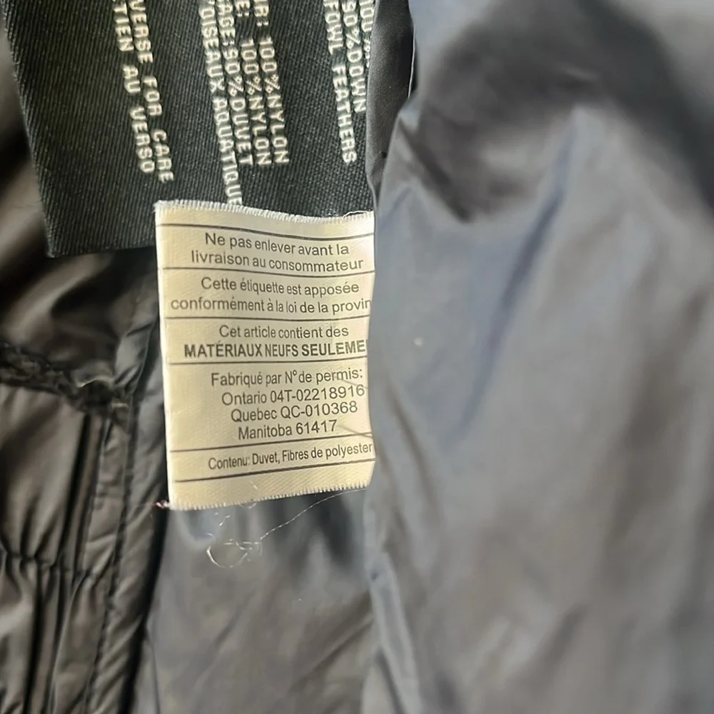 Cole Haan woman’s  quilted down jacket small/petite black - Picture 9 of 12